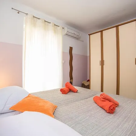 Apartment Saldun *